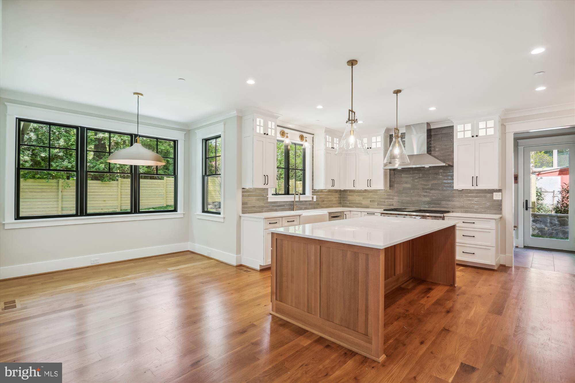 SOMERSET HEIGHTS - Residential