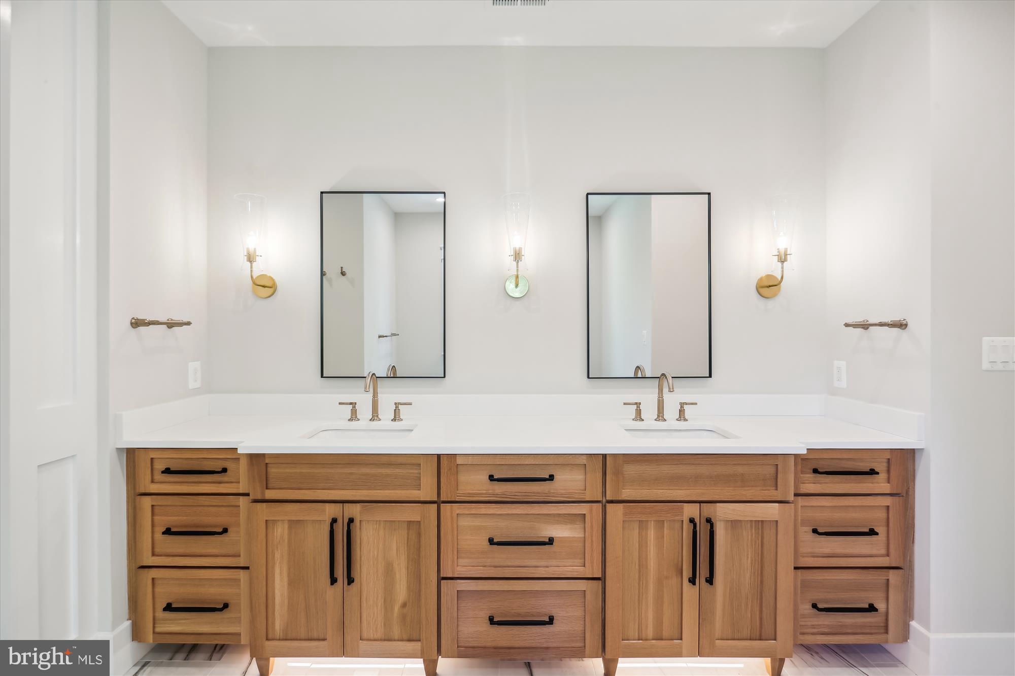 SOMERSET HEIGHTS - Residential