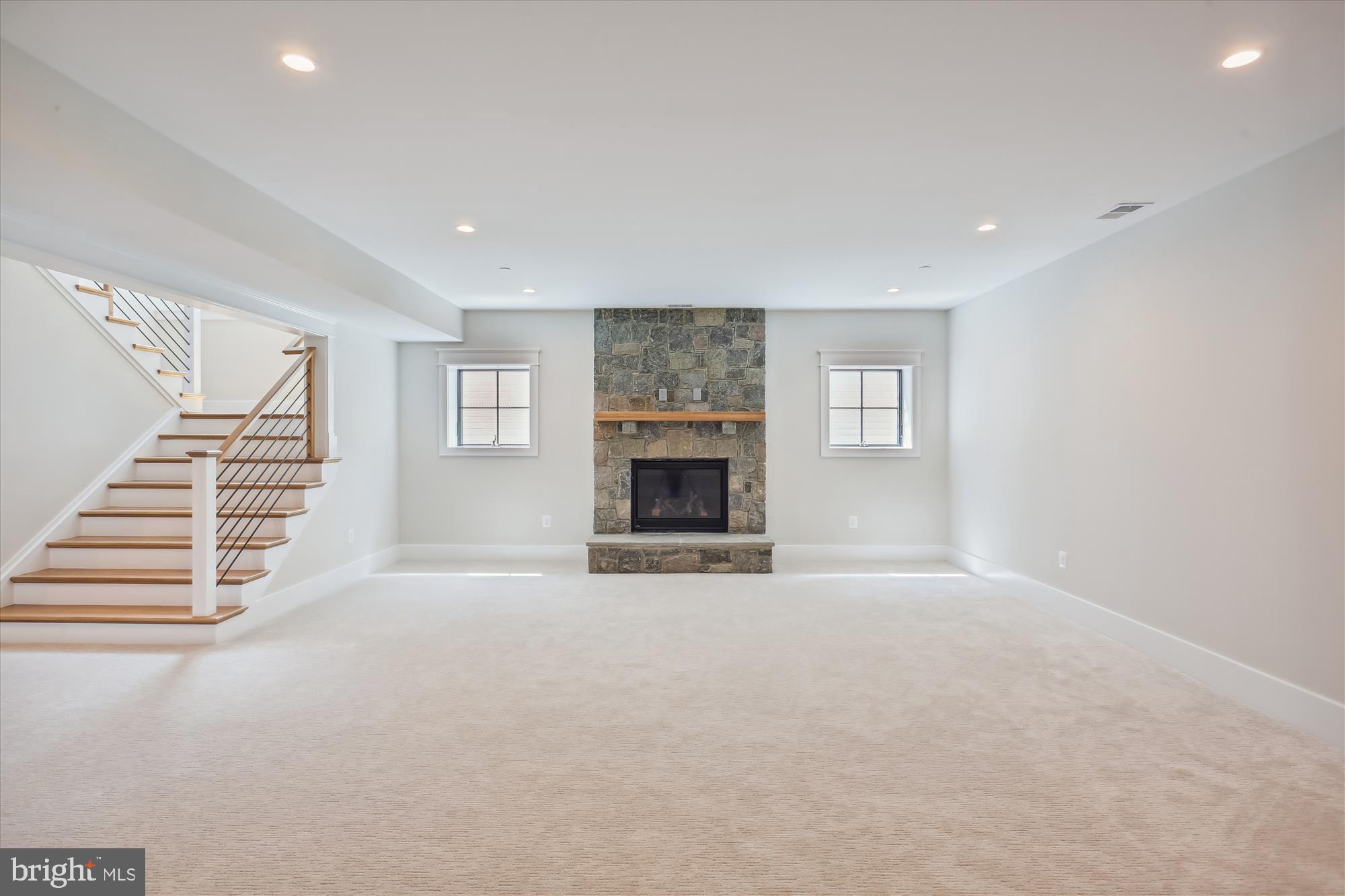 SOMERSET HEIGHTS - Residential