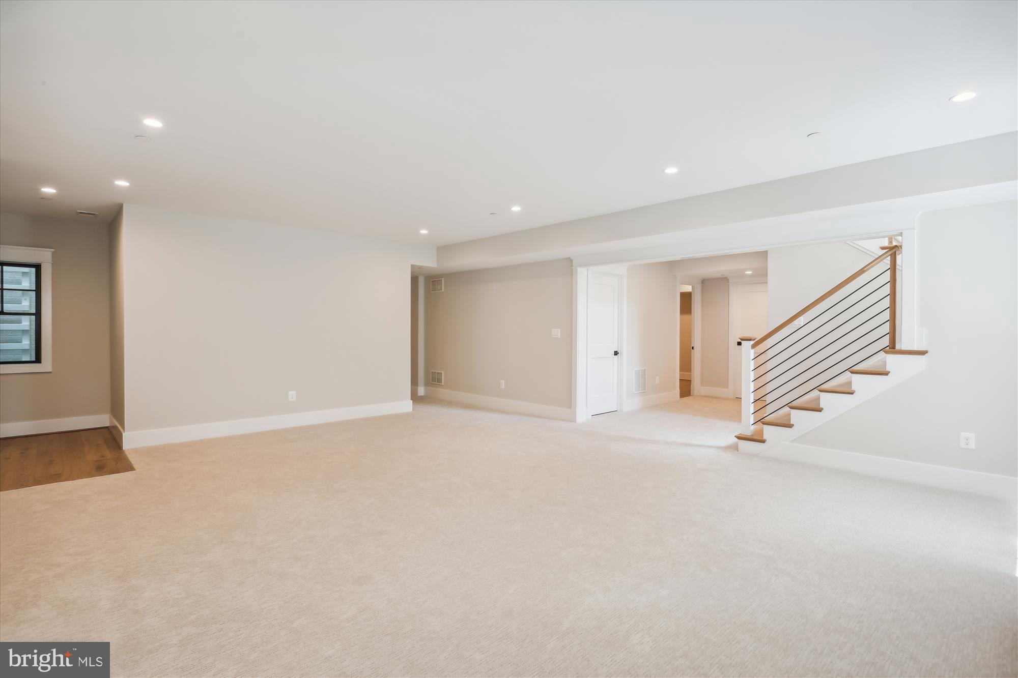 SOMERSET HEIGHTS - Residential