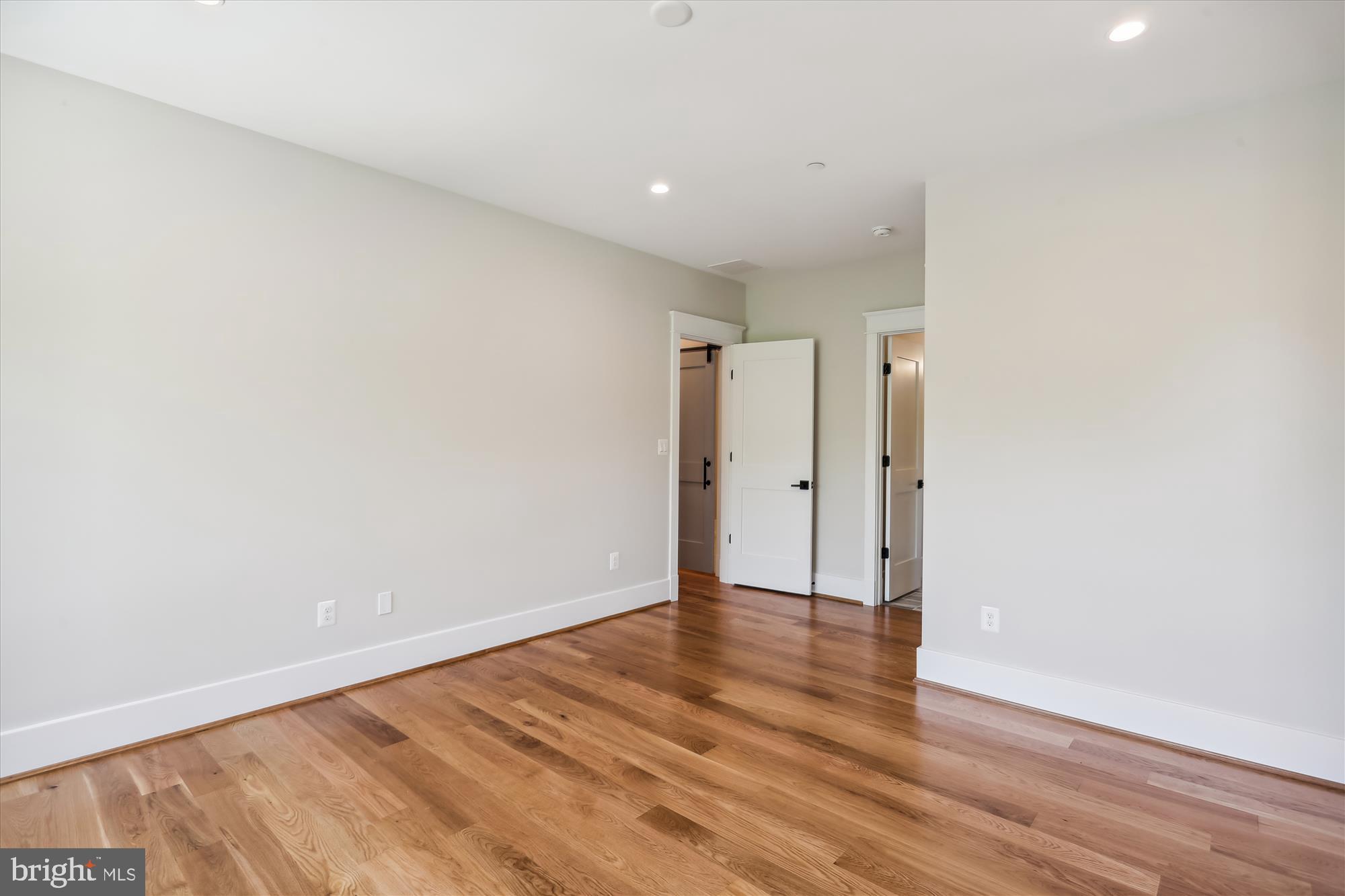 SOMERSET HEIGHTS - Residential