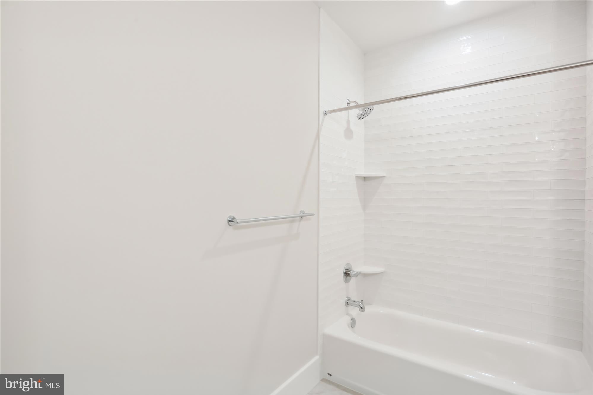 SOMERSET HEIGHTS - Residential