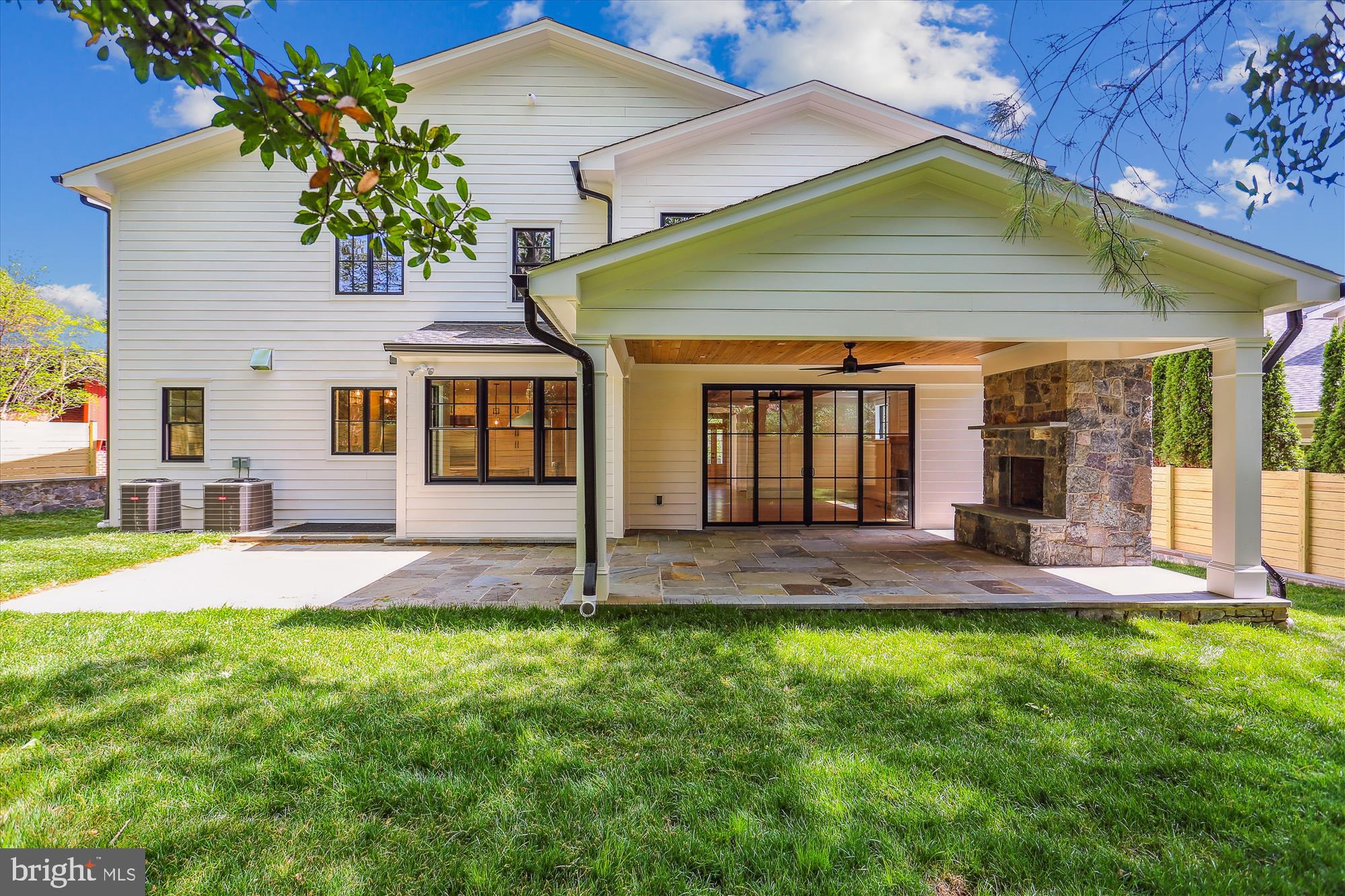 SOMERSET HEIGHTS - Residential