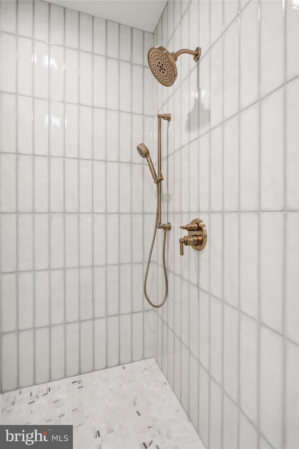 SOMERSET HEIGHTS - Residential