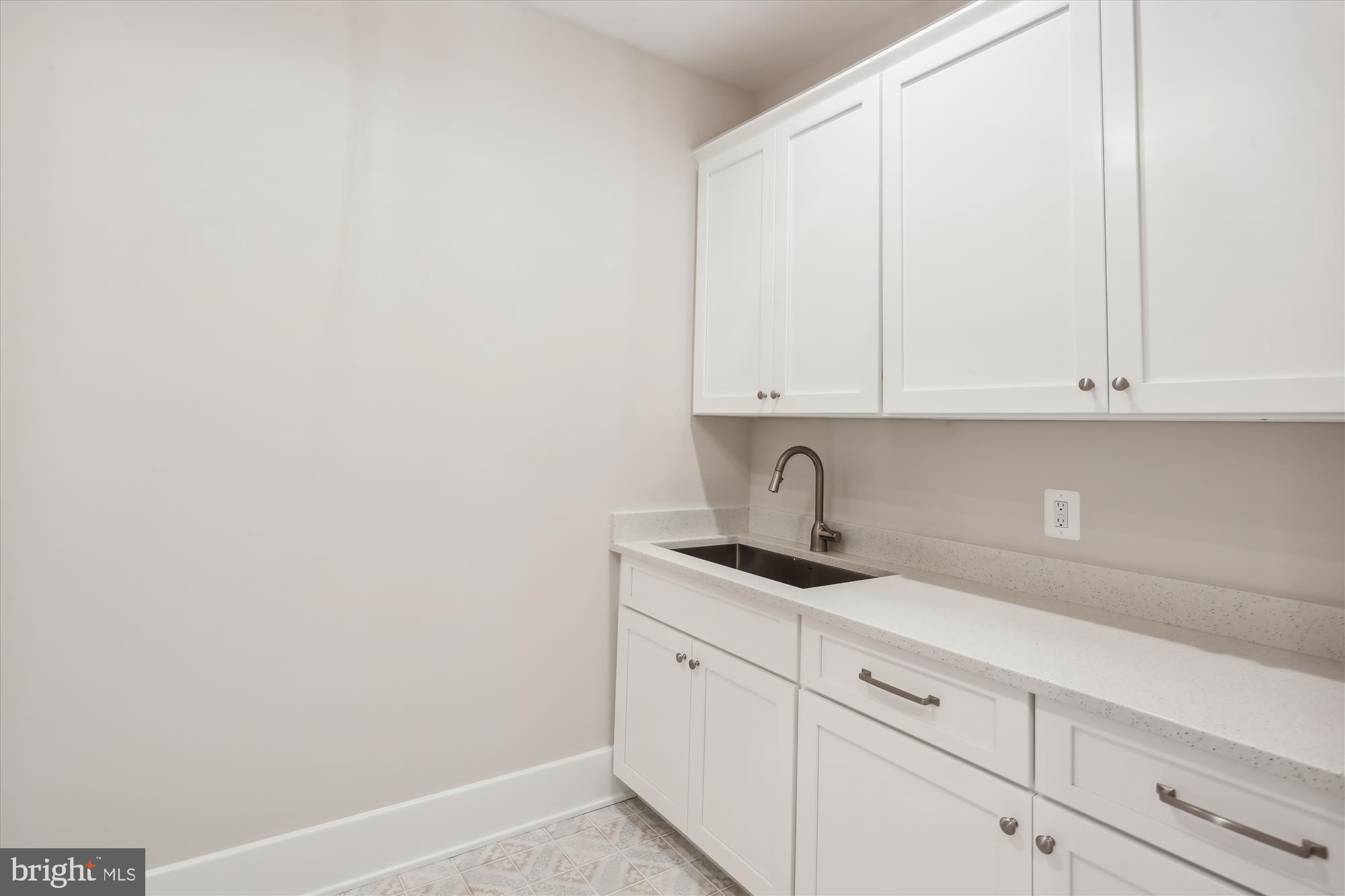 SOMERSET HEIGHTS - Residential