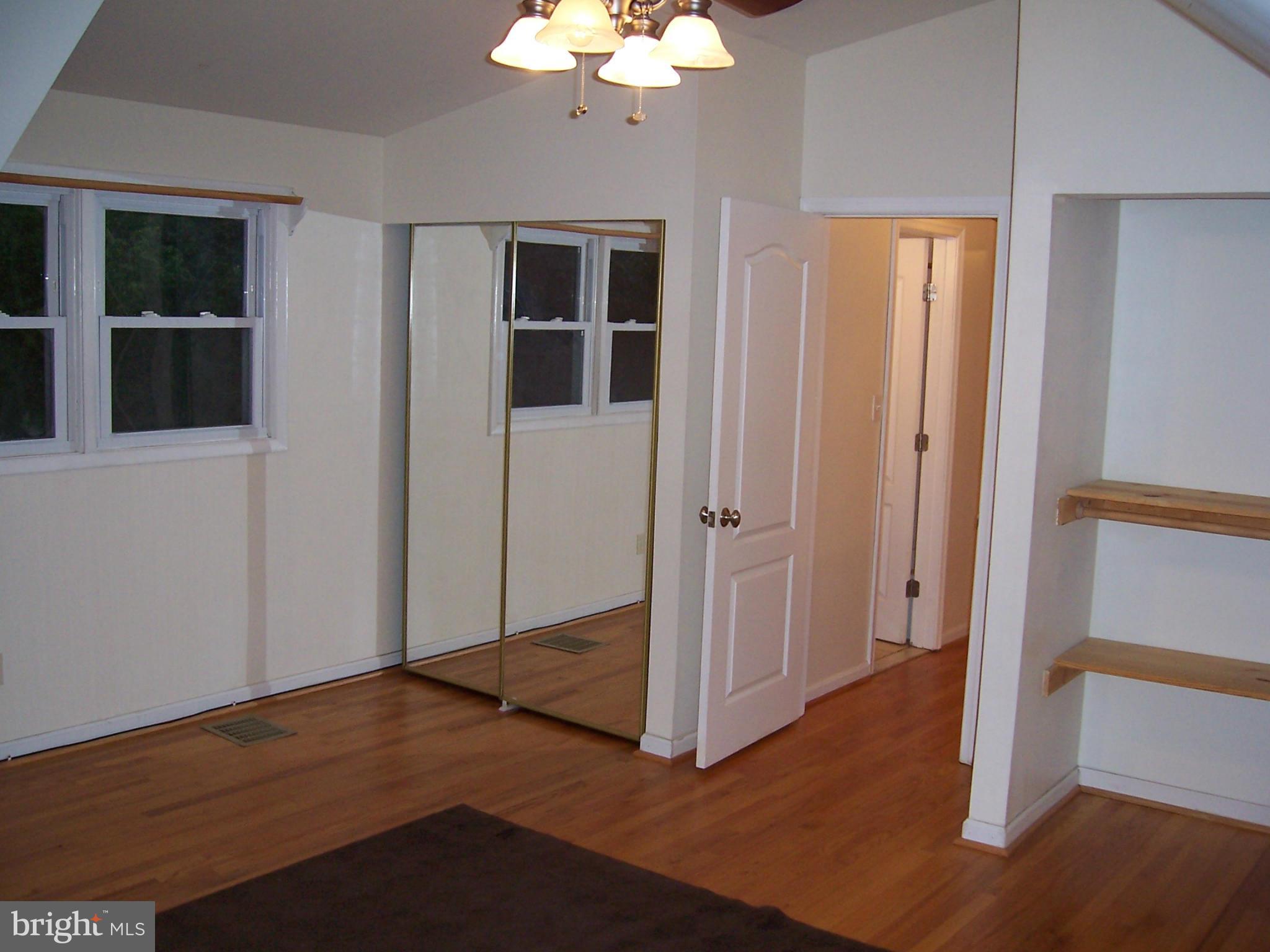 BAREFOOT ACRES - Residential Lease