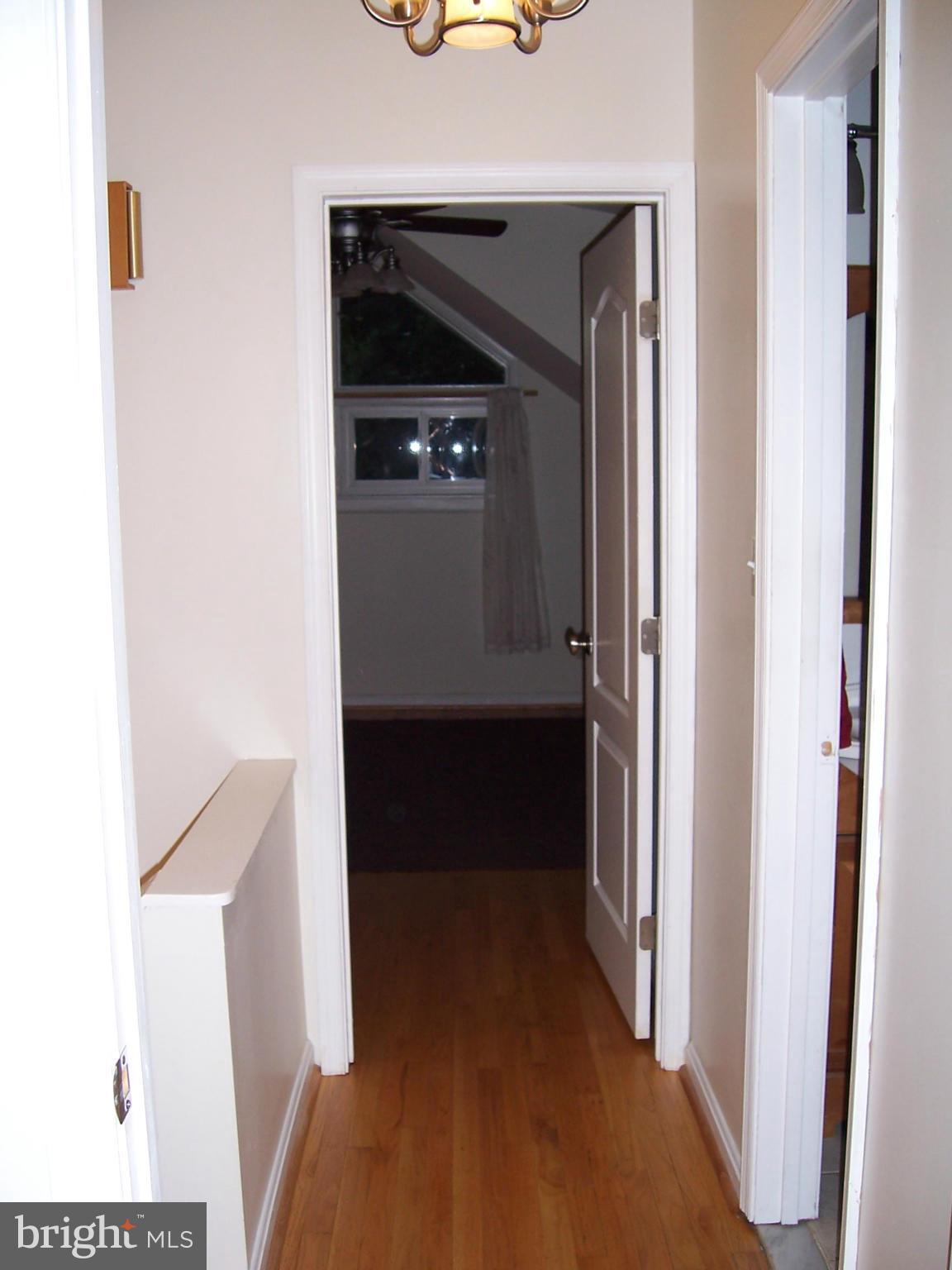 BAREFOOT ACRES - Residential Lease