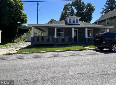 MLS: PAMF2053124
