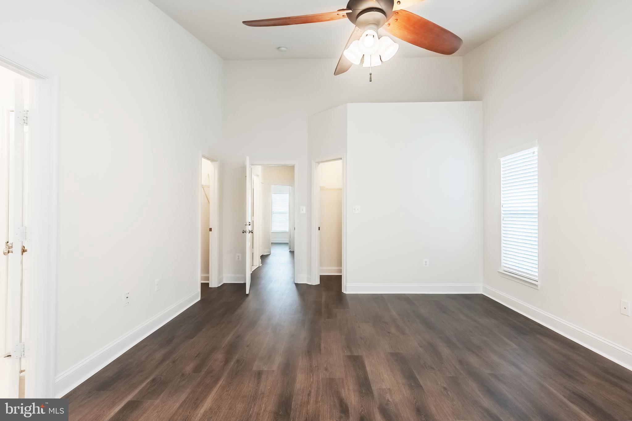 RIVER OAKS - Residential