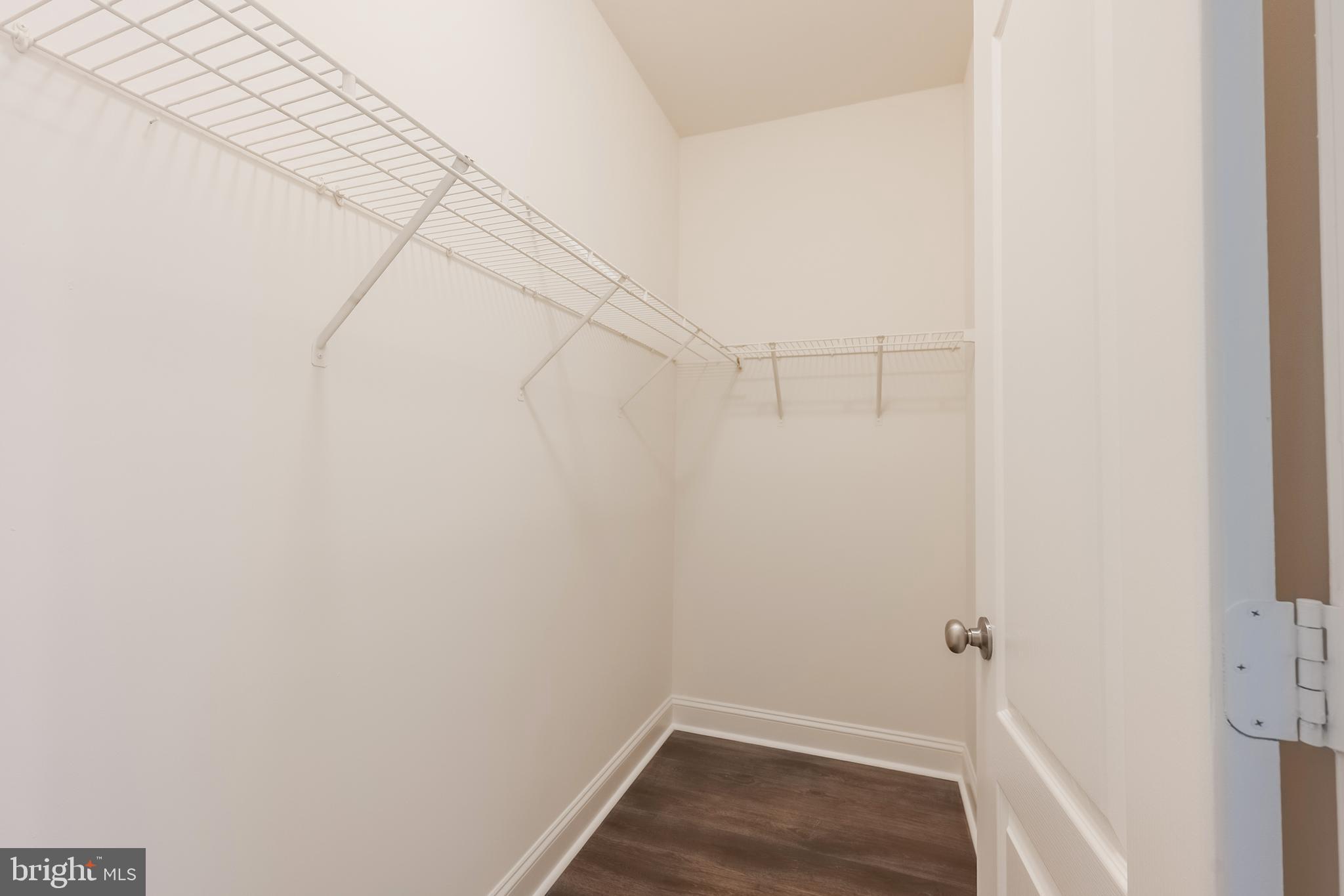 RIVER OAKS - Residential