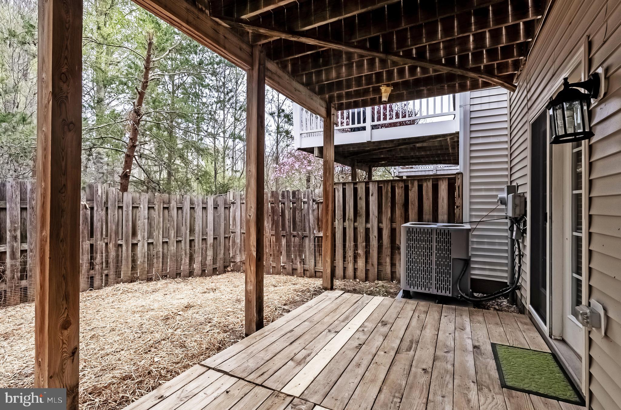 RIVER OAKS - Residential