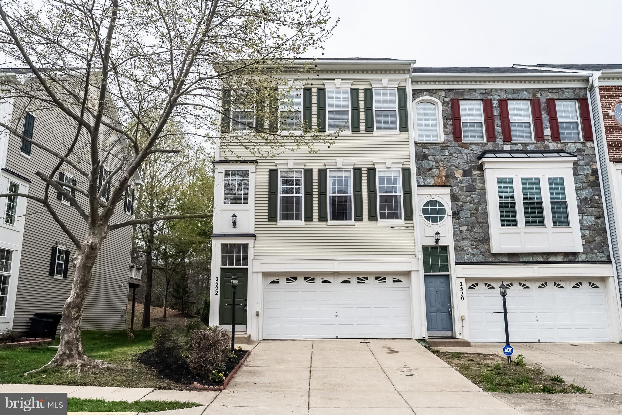 RIVER OAKS - Residential