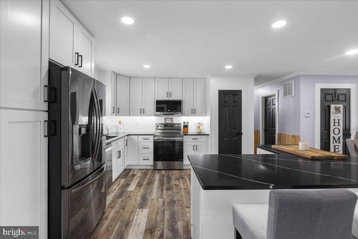 SYLVAN GROVE - Residential