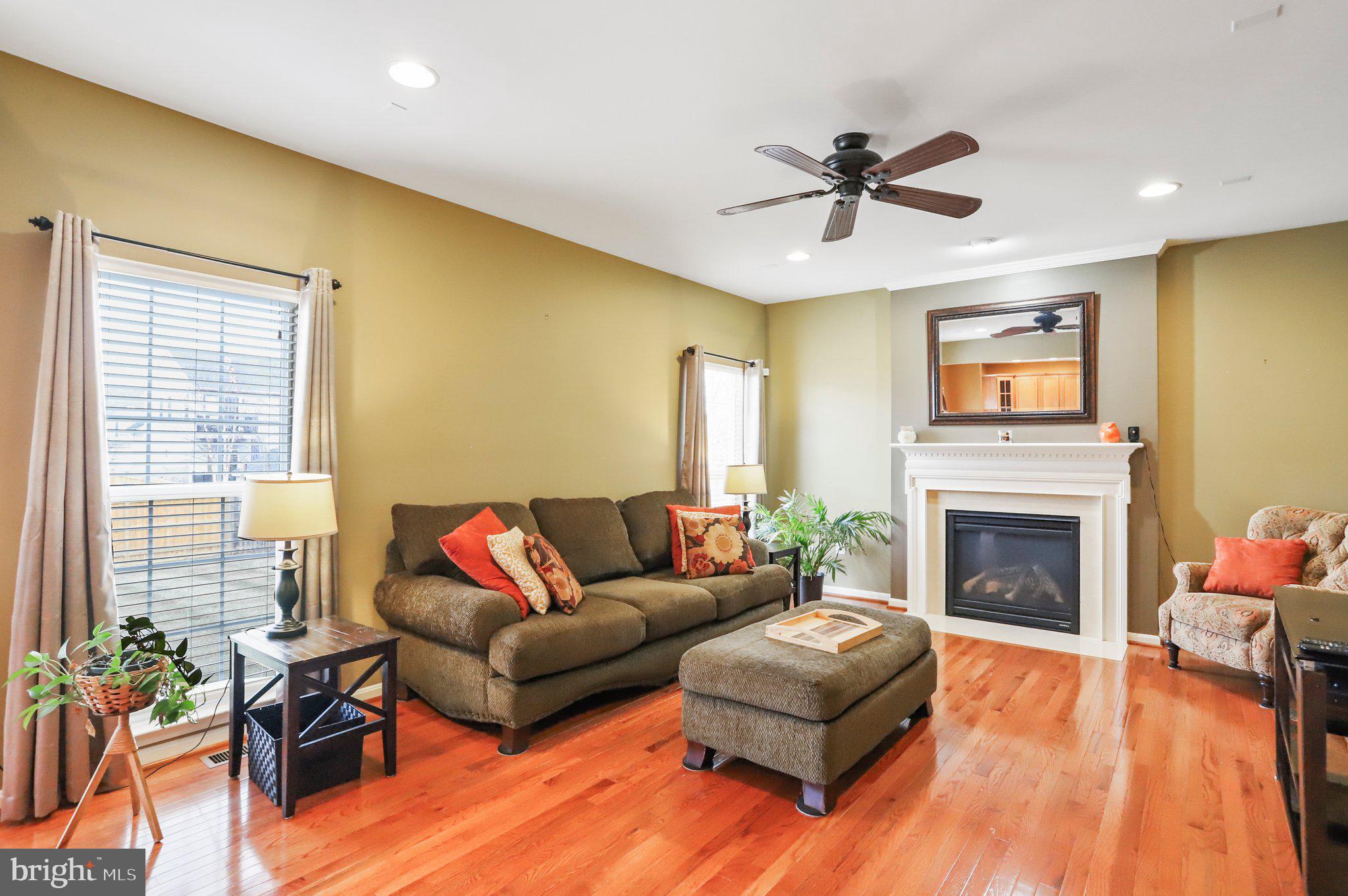 DEMORY FARM - Residential