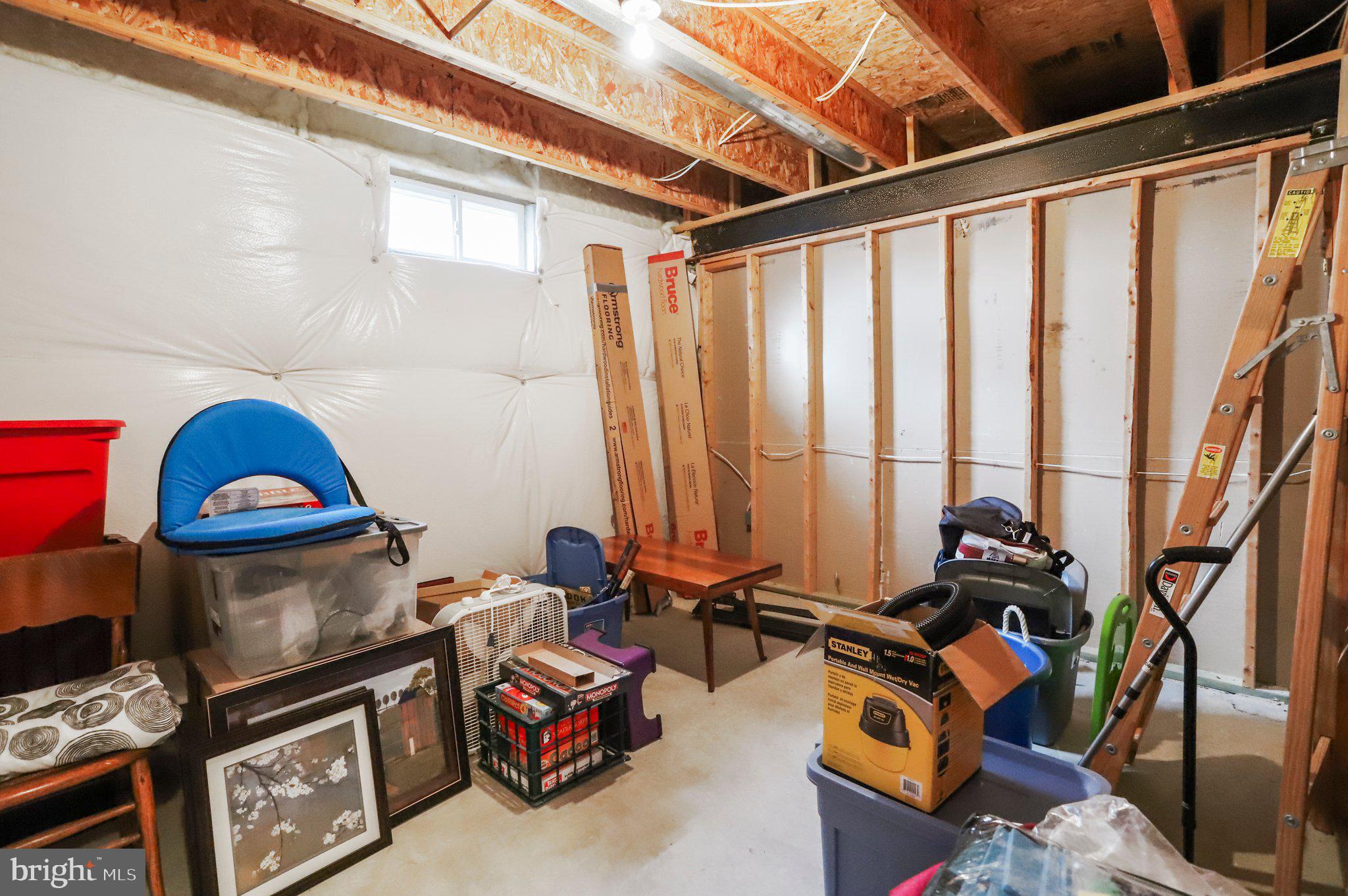 DEMORY FARM - Residential