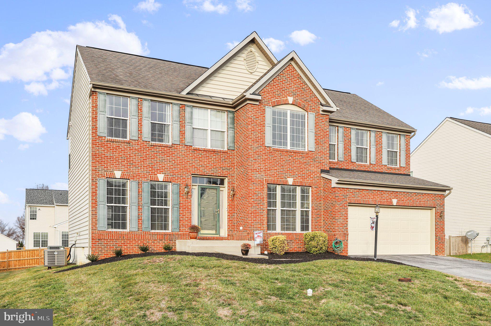 DEMORY FARM - Residential