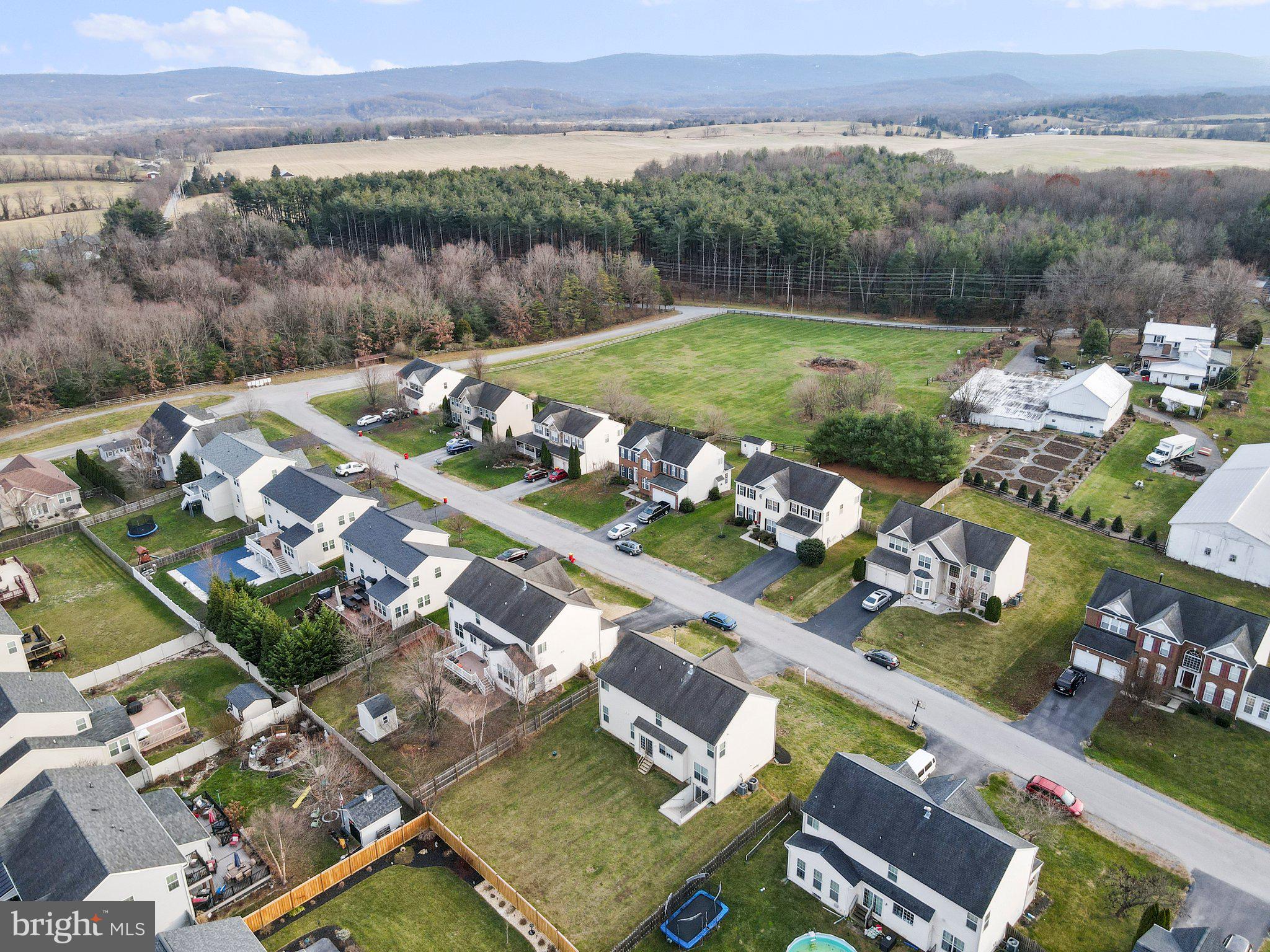 DEMORY FARM - Residential