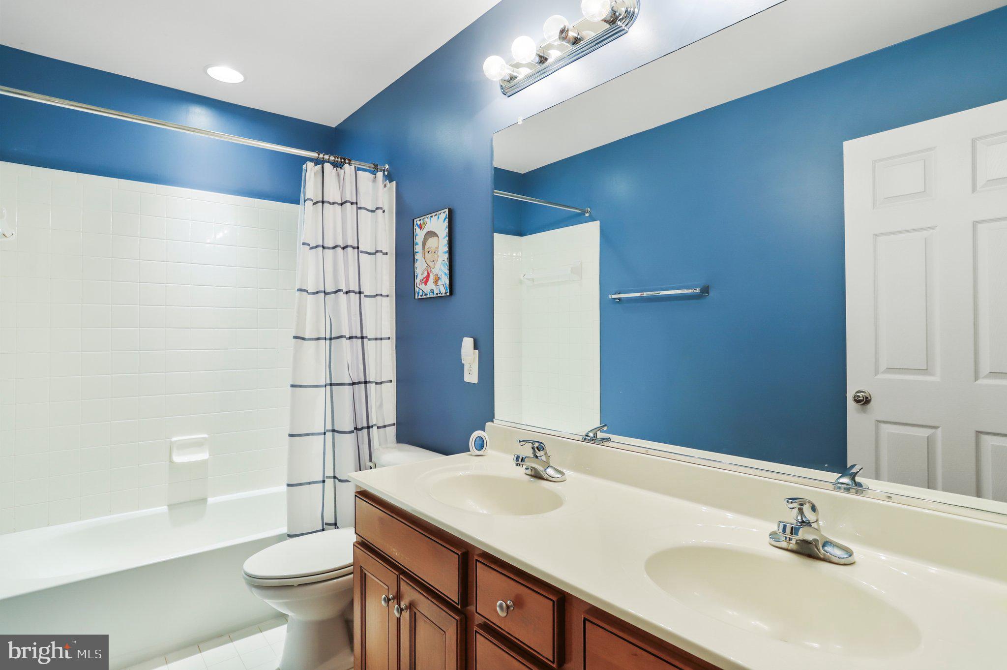 DEMORY FARM - Residential