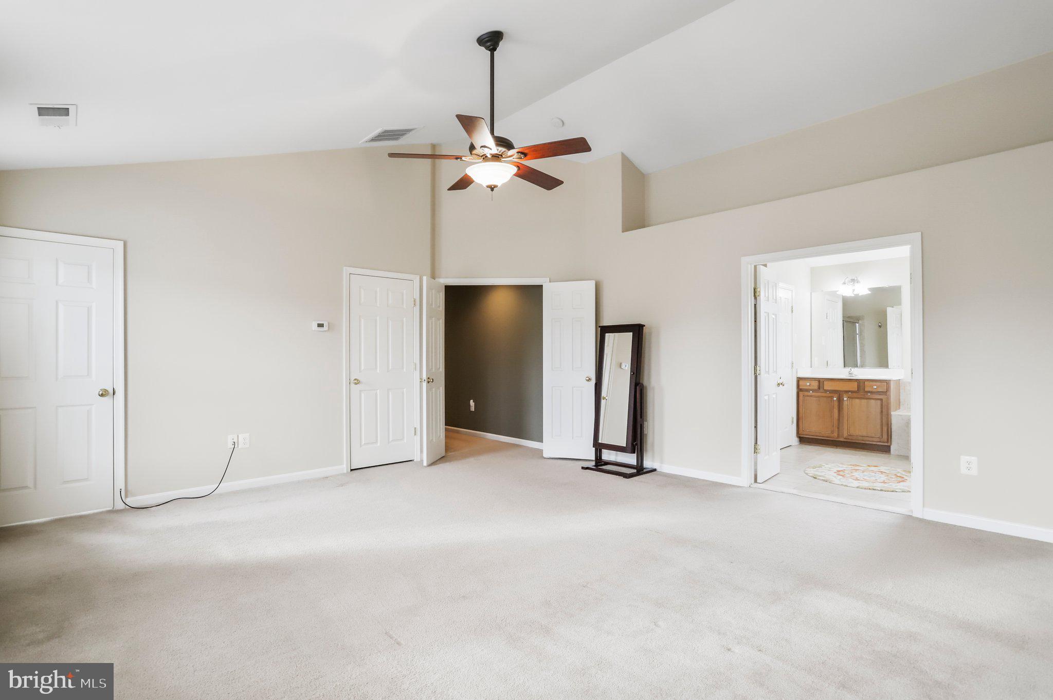 DEMORY FARM - Residential