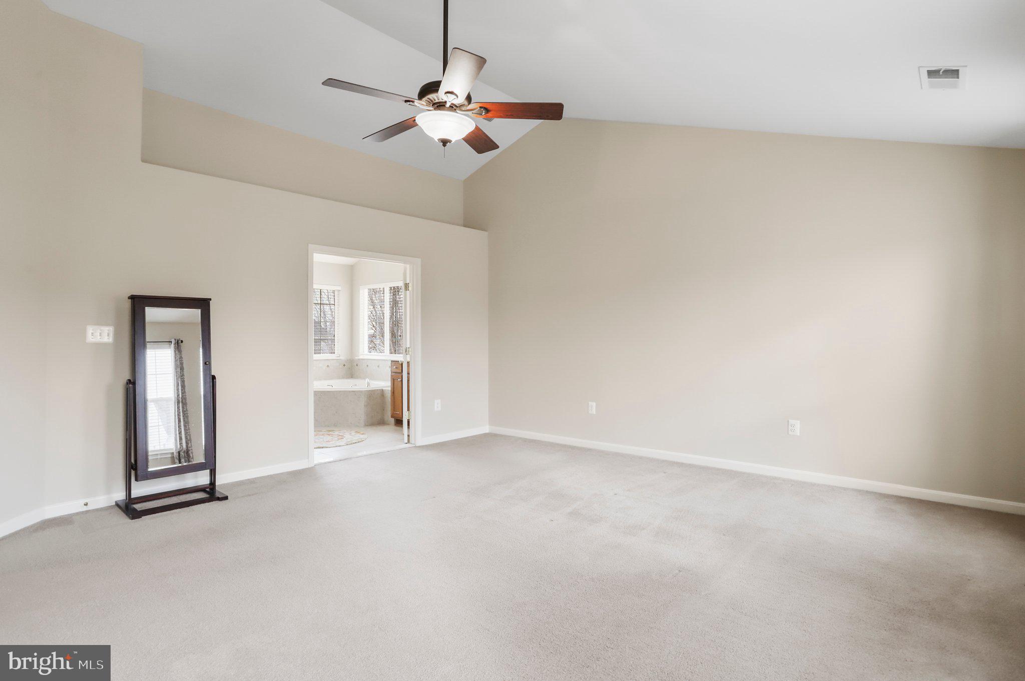 DEMORY FARM - Residential