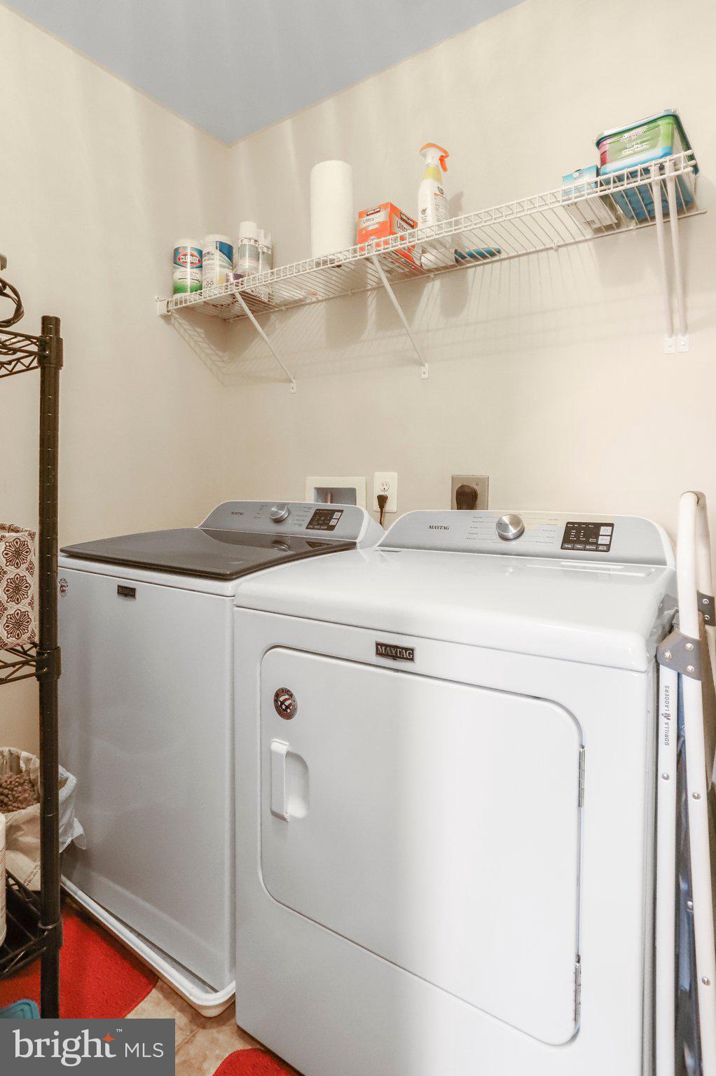 DEMORY FARM - Residential