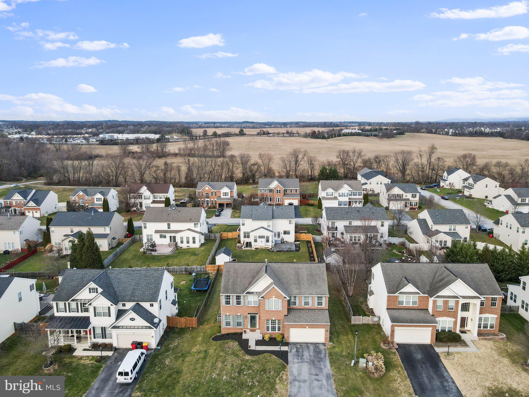 DEMORY FARM - Residential