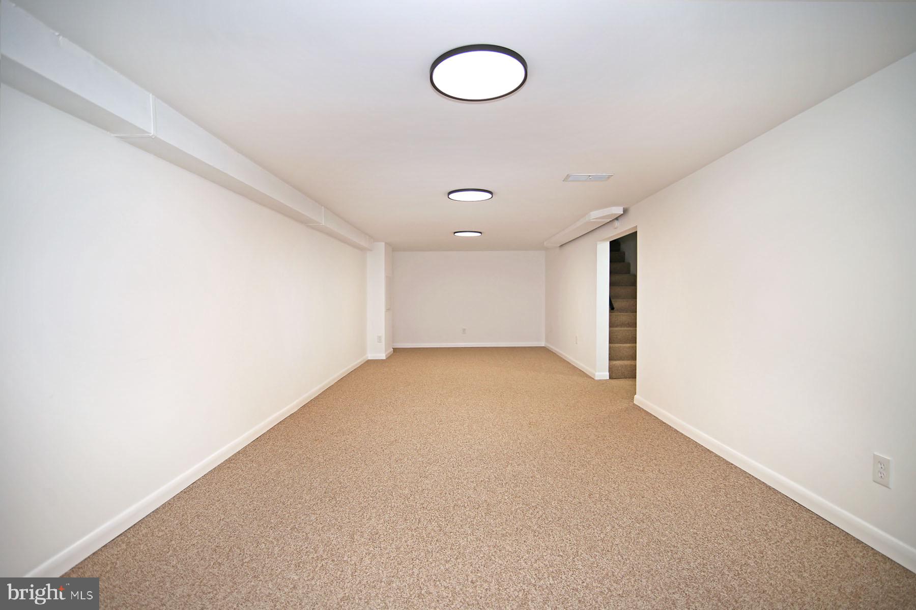 SOUTH LEBANON - Residential