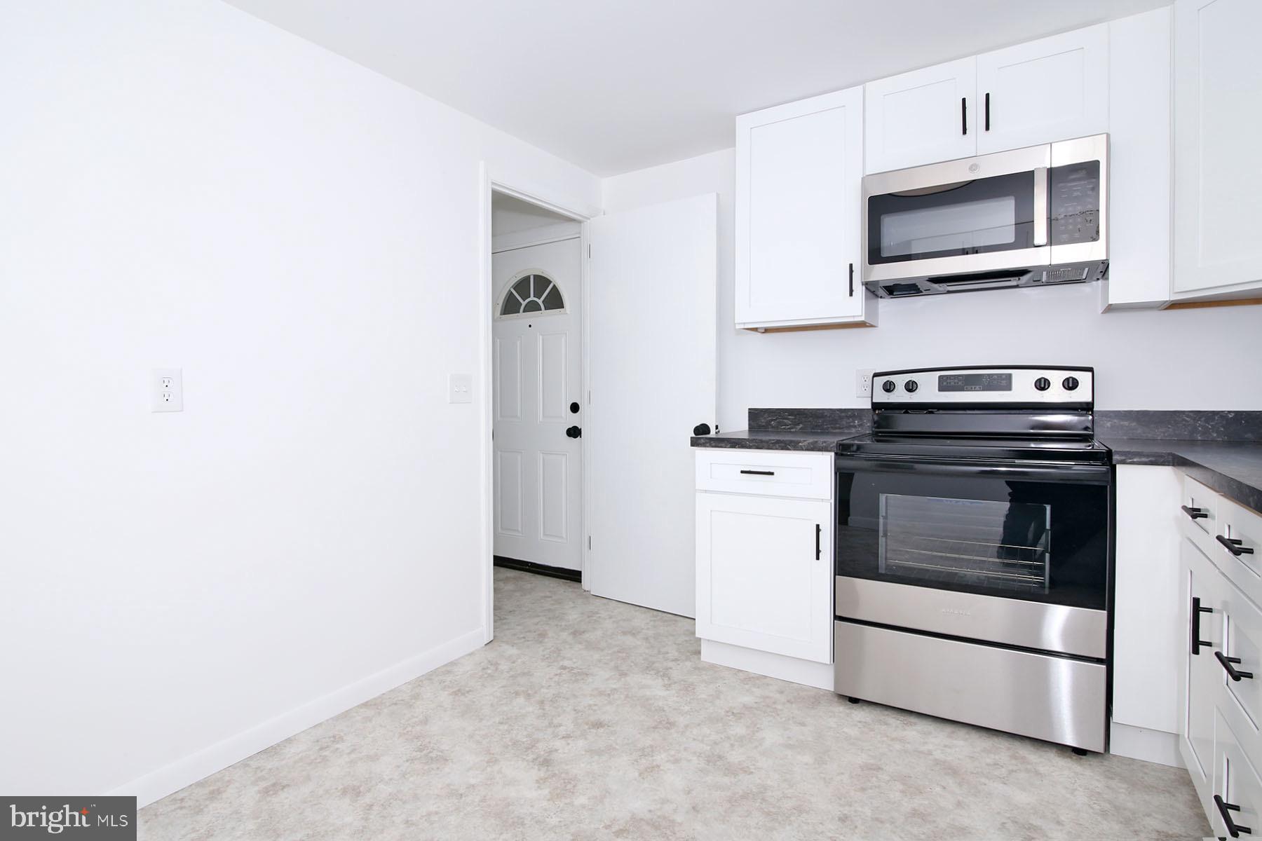 SOUTH LEBANON - Residential