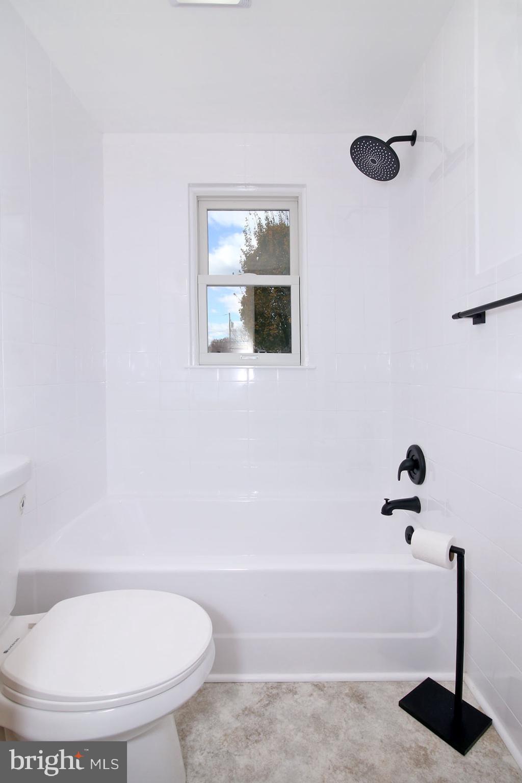 SOUTH LEBANON - Residential