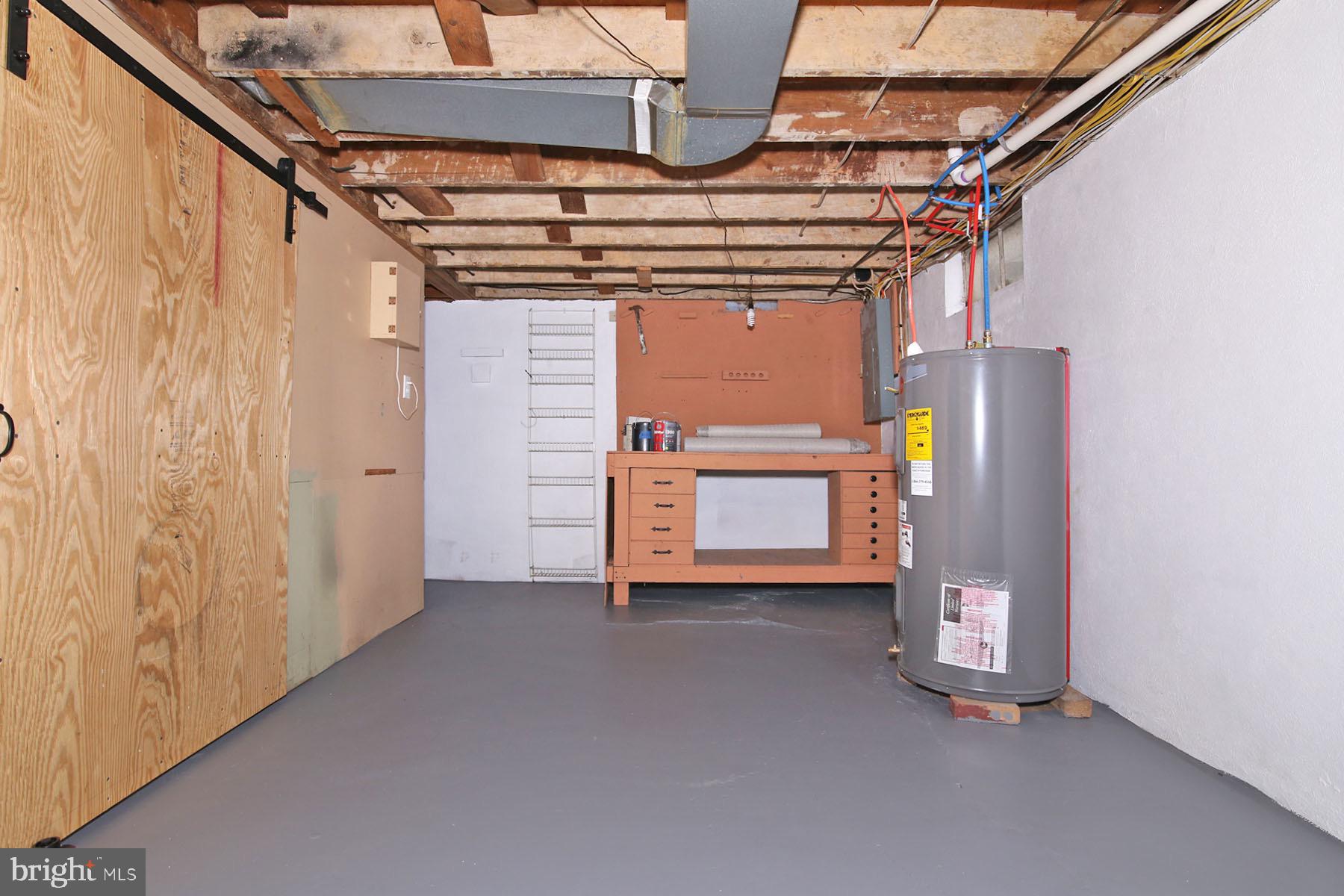 SOUTH LEBANON - Residential