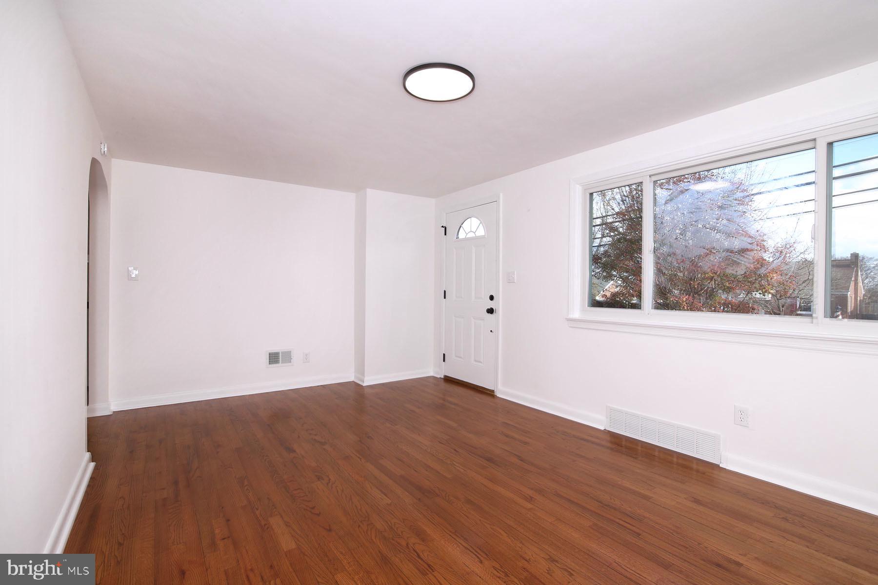 SOUTH LEBANON - Residential