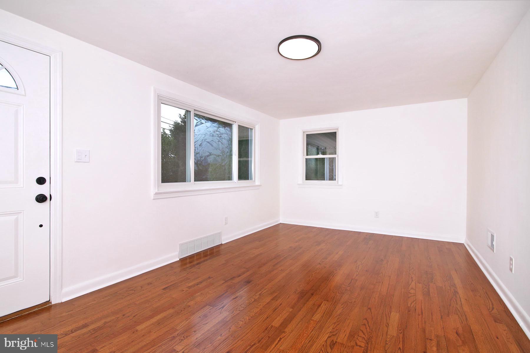 SOUTH LEBANON - Residential