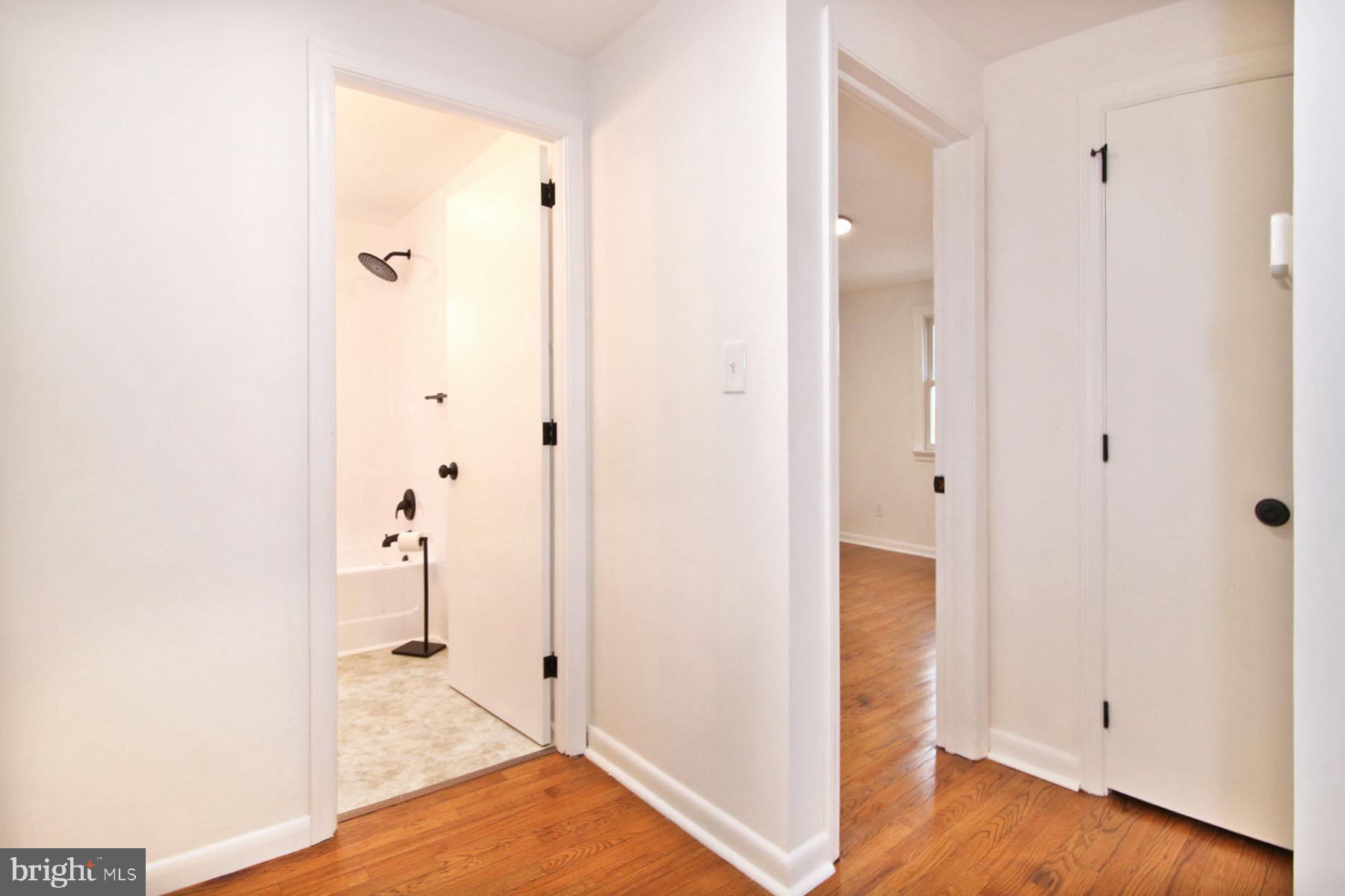 SOUTH LEBANON - Residential