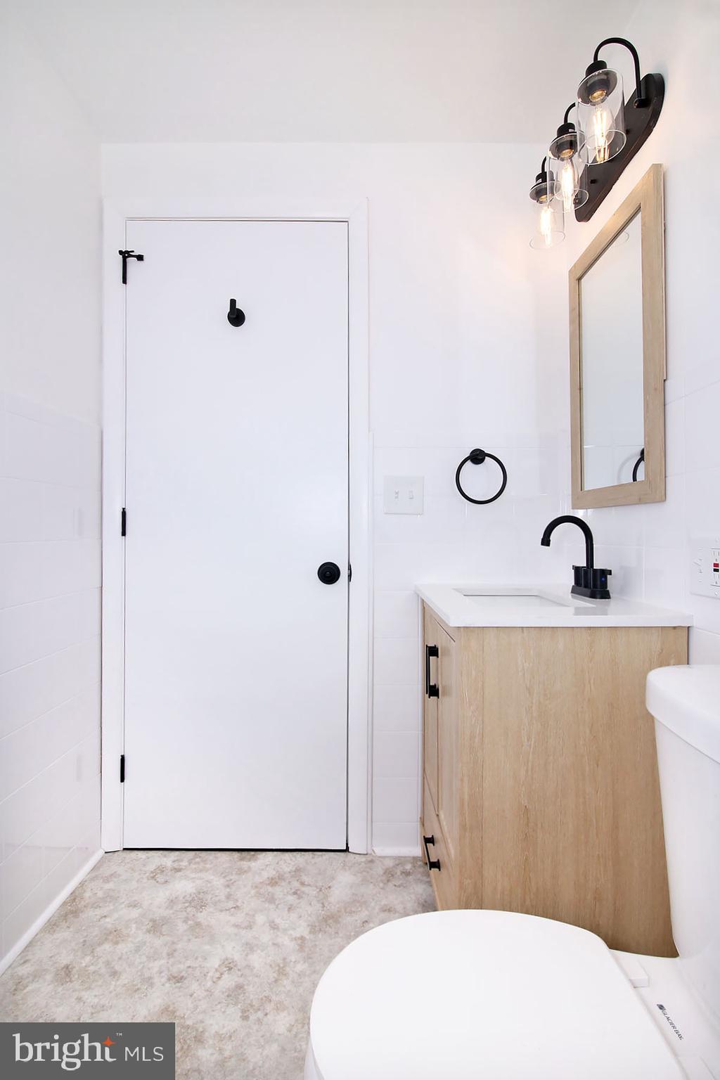 SOUTH LEBANON - Residential