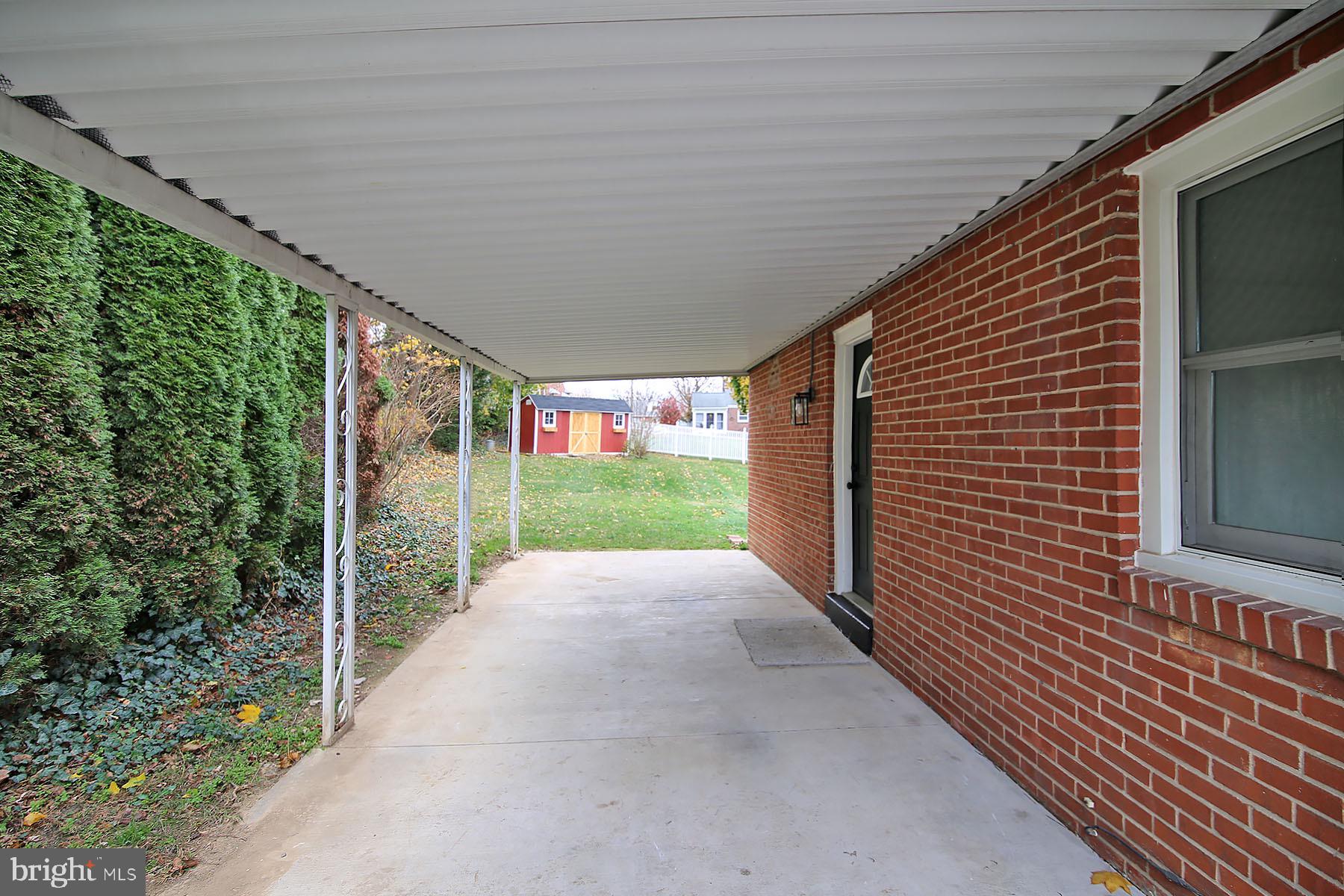 SOUTH LEBANON - Residential