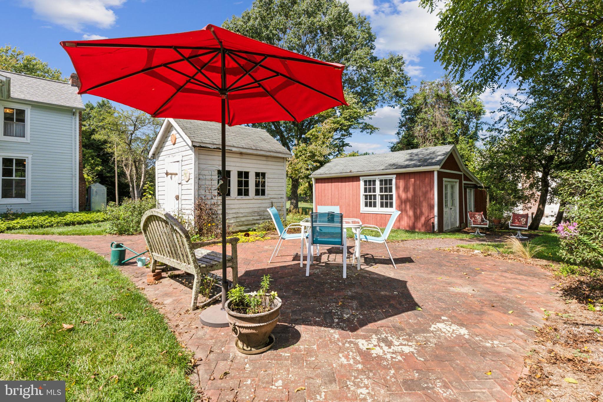 DARNESTOWN OUTSIDE - Residential