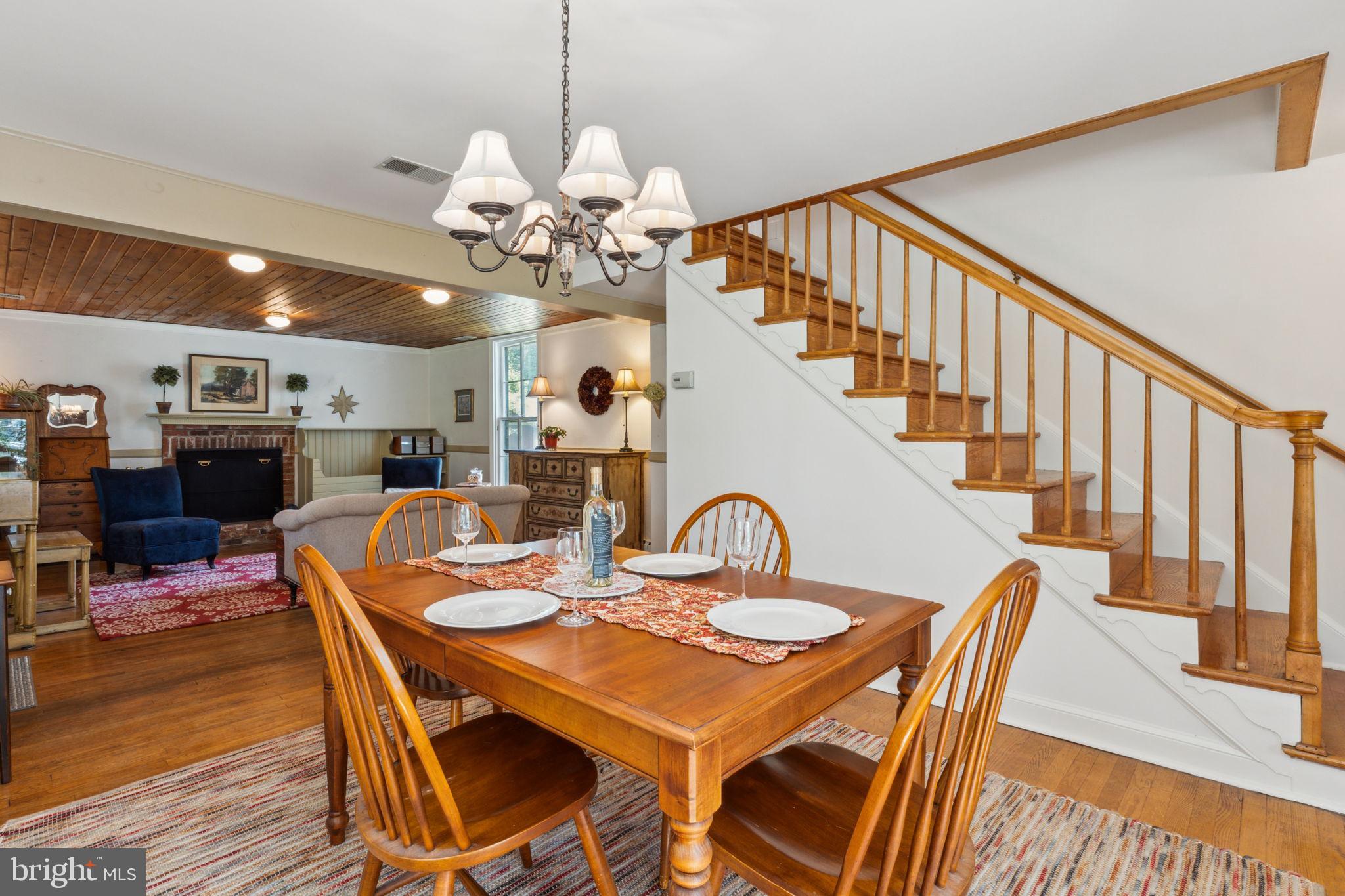 DARNESTOWN OUTSIDE - Residential