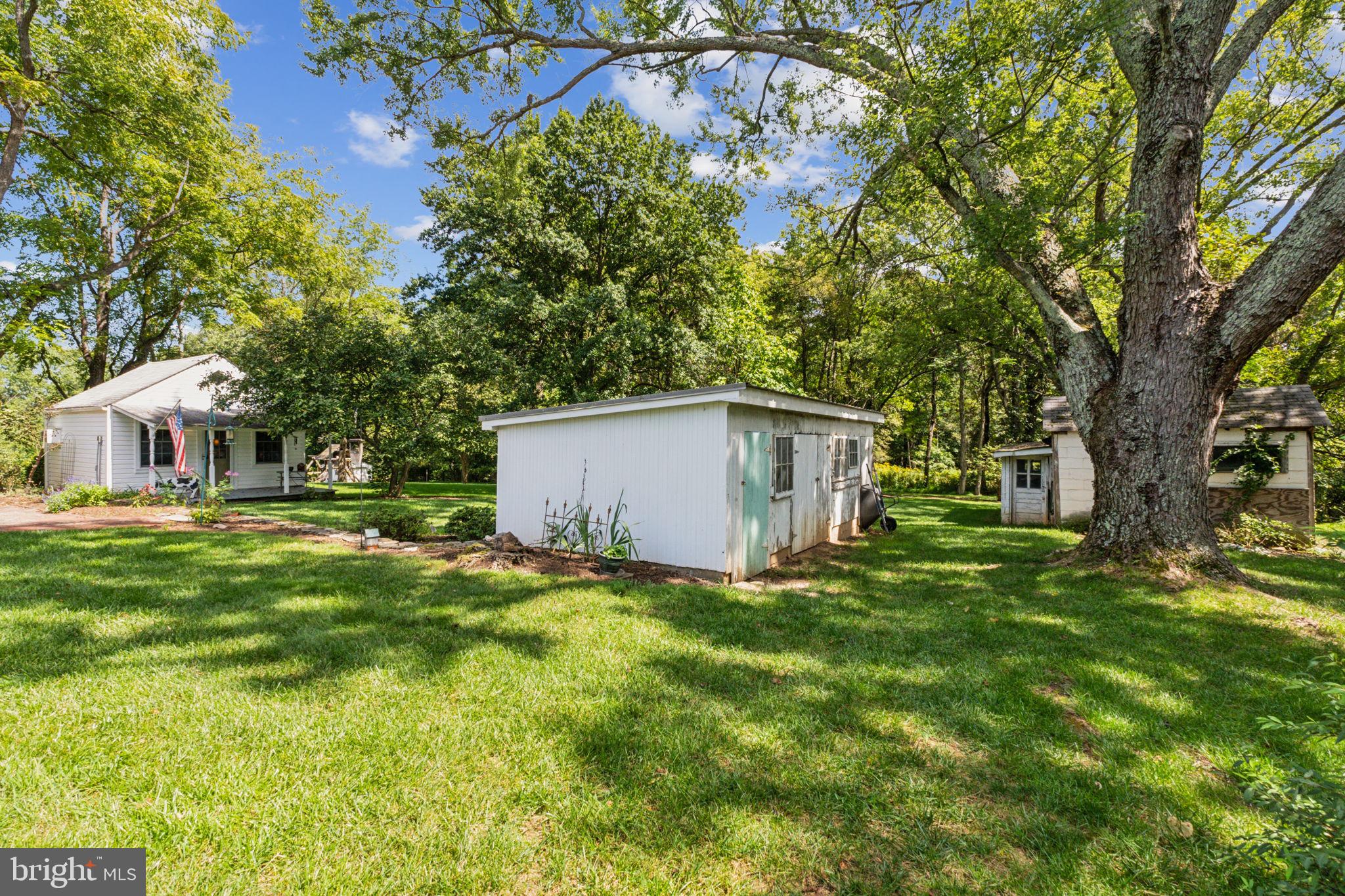 DARNESTOWN OUTSIDE - Residential