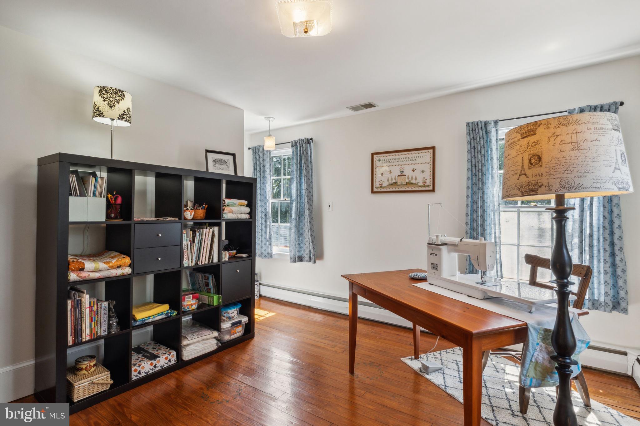 DARNESTOWN OUTSIDE - Residential