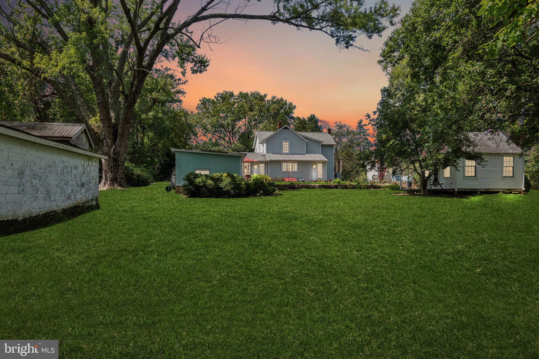 DARNESTOWN OUTSIDE - Residential