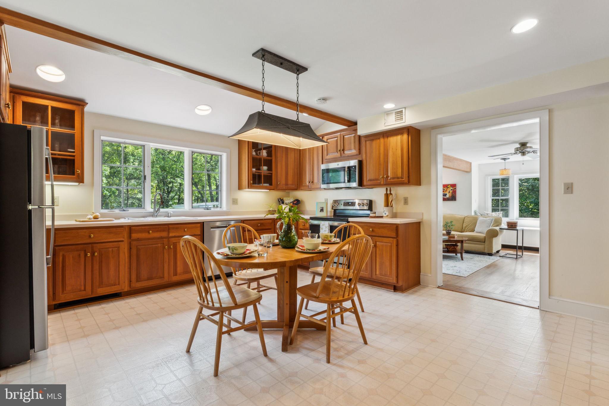 DARNESTOWN OUTSIDE - Residential