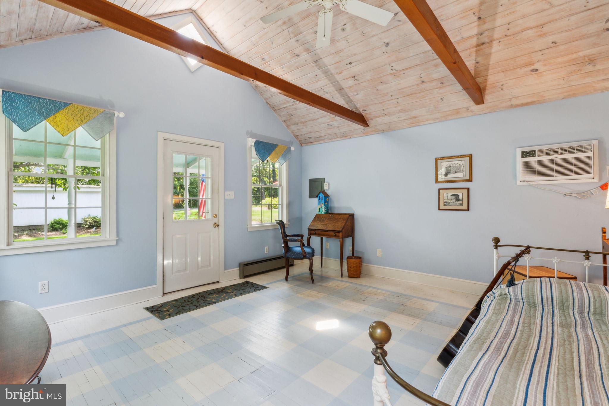 DARNESTOWN OUTSIDE - Residential