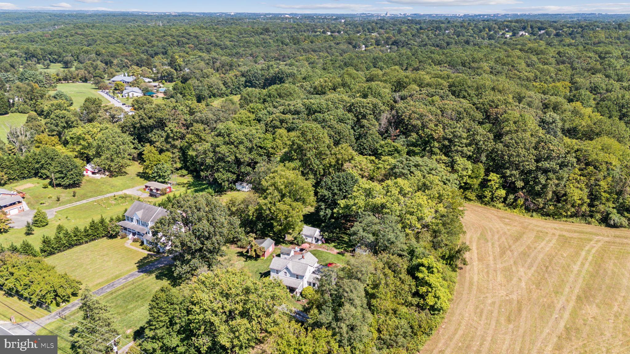 DARNESTOWN OUTSIDE - Residential