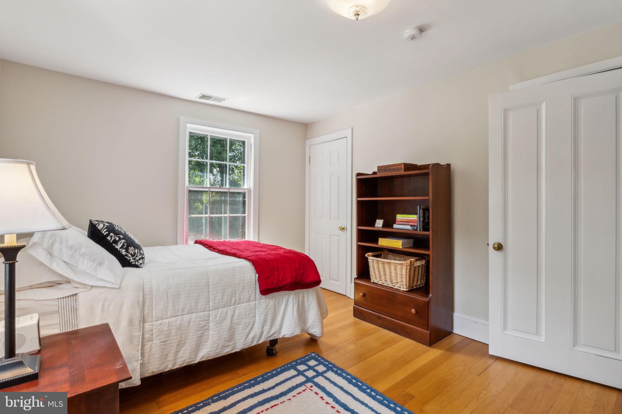 DARNESTOWN OUTSIDE - Residential