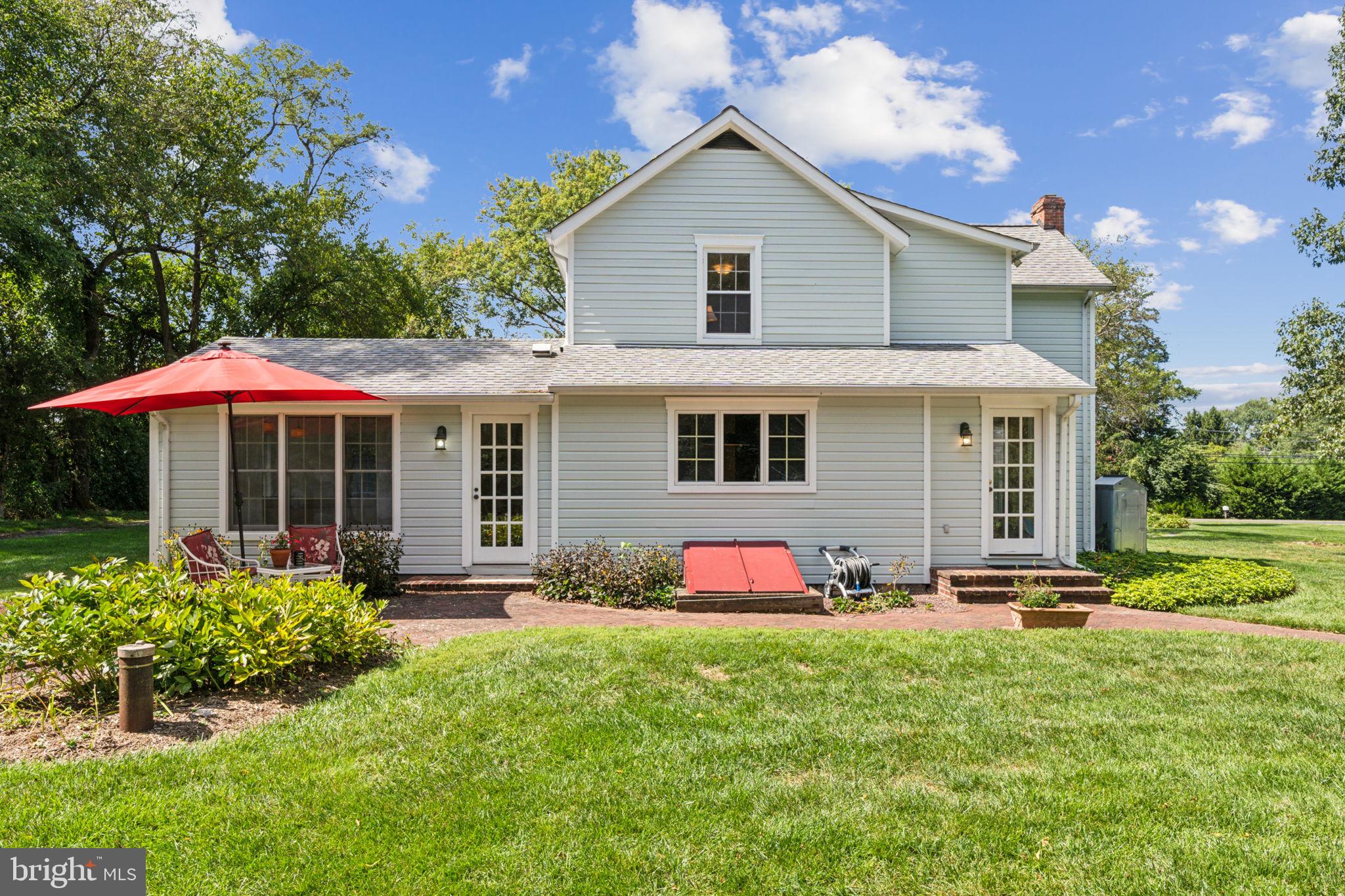 DARNESTOWN OUTSIDE - Residential