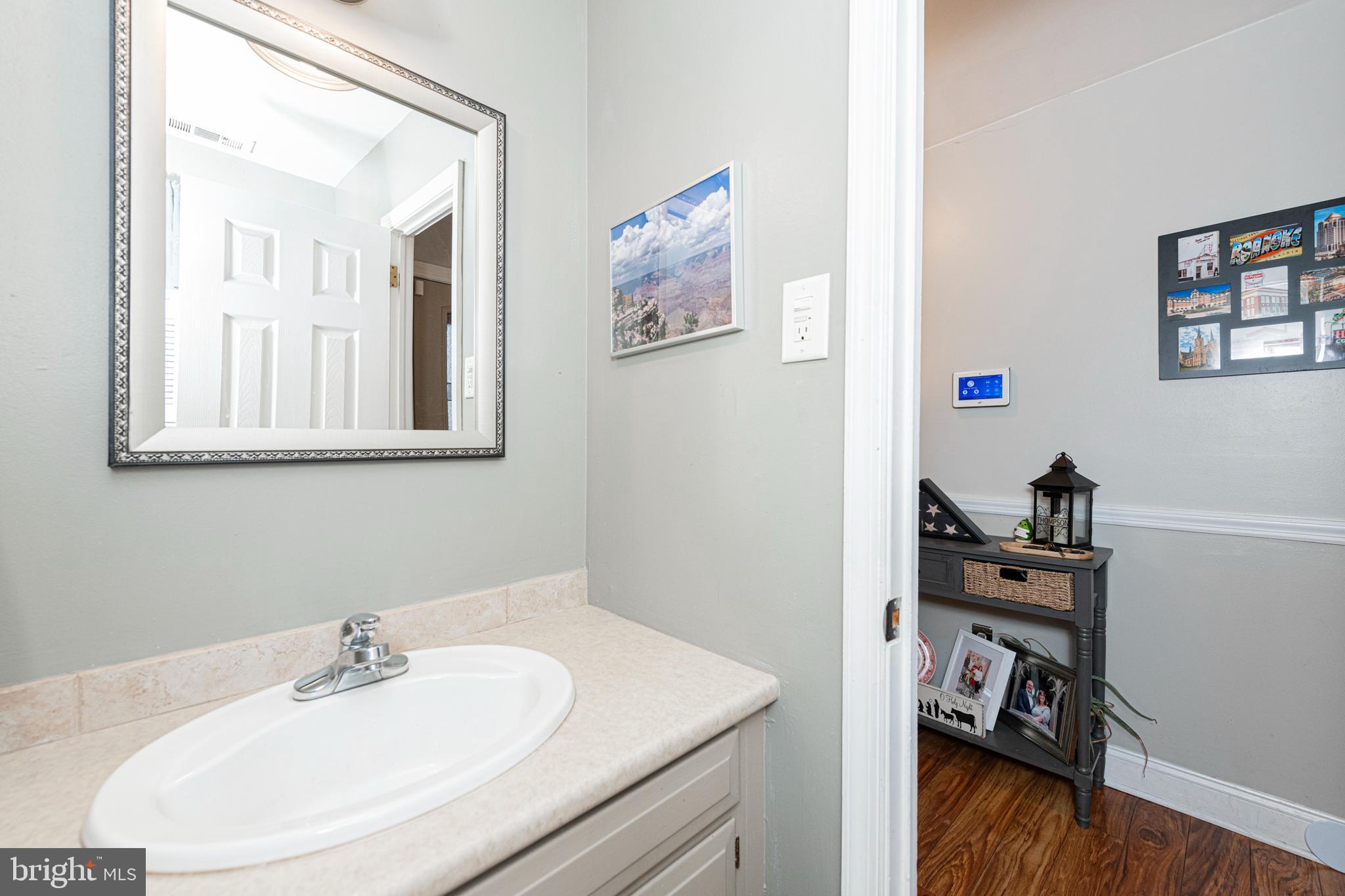 ORCHARD COURTS - Residential