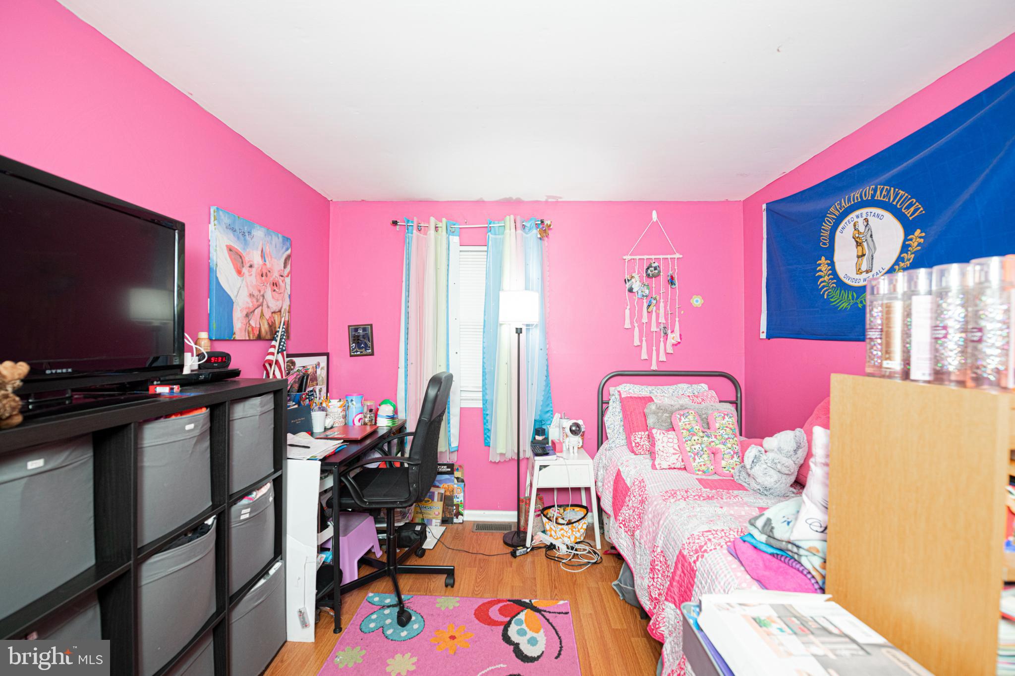 ORCHARD COURTS - Residential