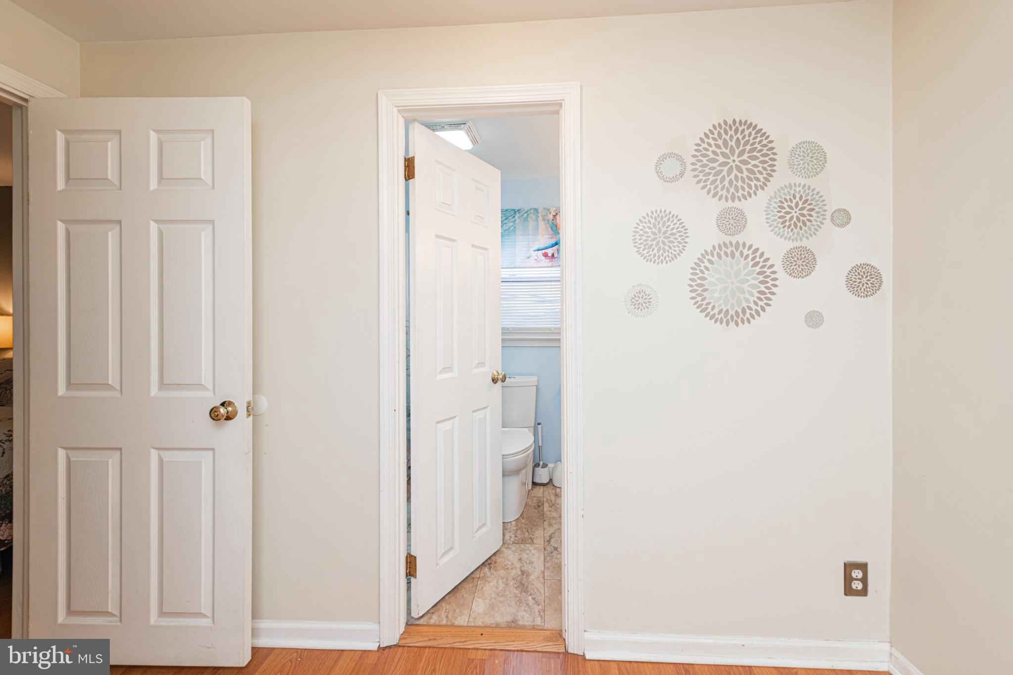 ORCHARD COURTS - Residential