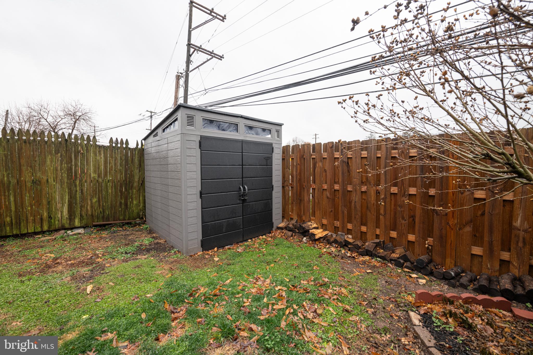 ORCHARD COURTS - Residential