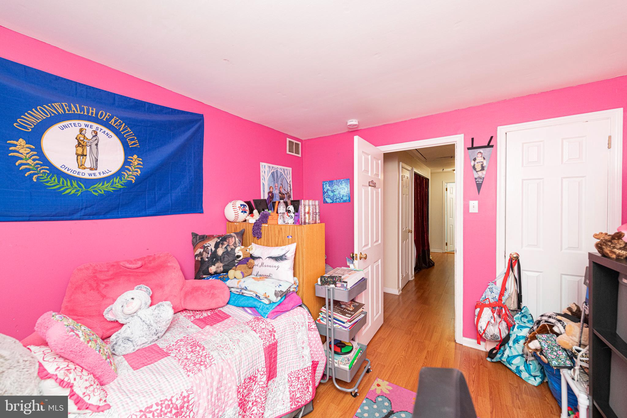 ORCHARD COURTS - Residential